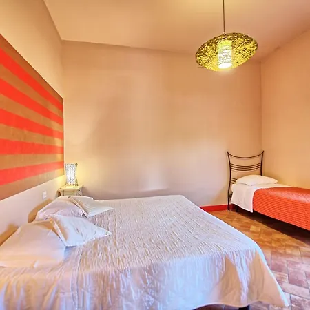 Sleeps 4 Air Con * Empoli